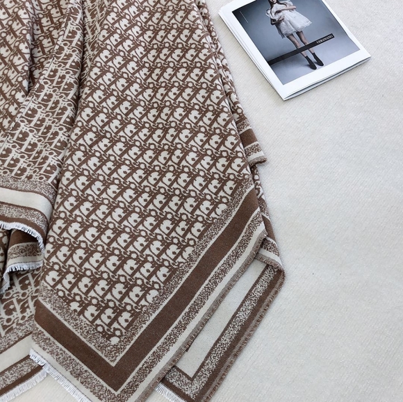 dior cape shawl scarf Square scarf - Picture 2 of 6